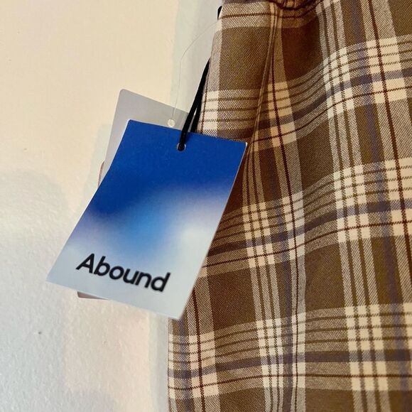 Abound PLUS Brown Plaid Mini Skirt - Picture 4 of 4